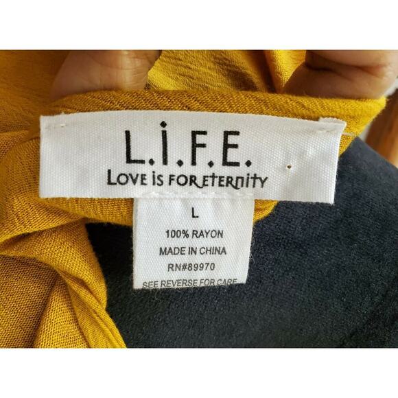 Life Is For Eternity Women's Yellow 100% Rayon V-Neck 3/4 Sleeve Sweater Size L - Picture 8 of 10
